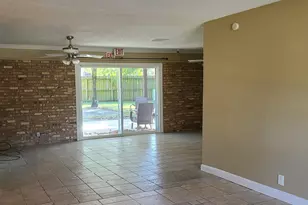 11123 Hazelhurst Dr, Houston, TX 77043 - Photo 5