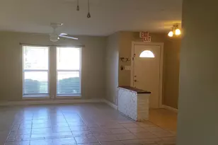 11123 Hazelhurst Dr, Houston, TX 77043 - Photo 13