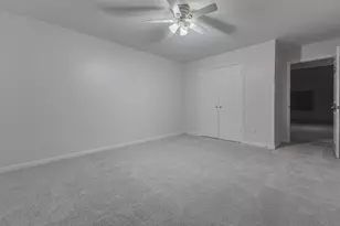 19 Wickham Ct, Sugar Land, TX 77479 - Photo 39