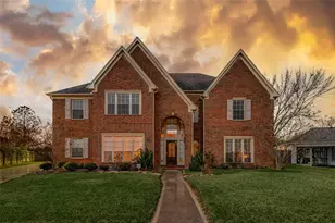 19 Wickham Ct, Sugar Land, TX 77479 - Photo 1