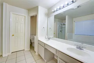 10202 Middleglen Ln, Houston, TX 77034 - Photo 13