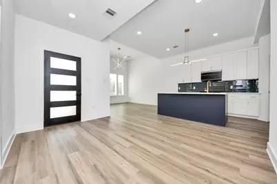 9309 Caddo Street #B, Houston, TX 77078 - Photo 7