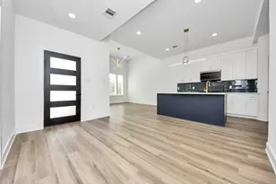 9309 Caddo St, Houston, TX 77078 - Photo 7