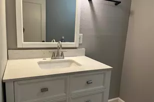10417 Fairfax St, Houston, TX 77029 - Photo 17