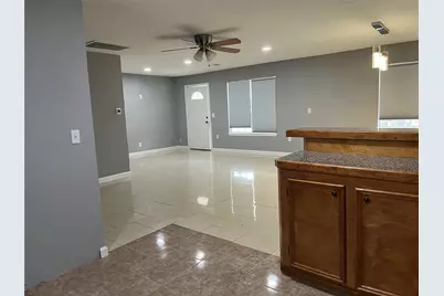 10417 Fairfax Street, Houston, TX 77029 - Photo 11