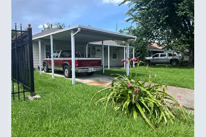 10417 Fairfax Street, Houston, TX 77029 - Photo 9