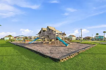 22118 Matagorda Drive, Galveston, TX 77554 - Photo 37