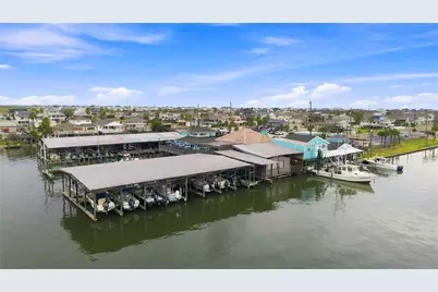 22118 Matagorda Drive, Galveston, TX 77554 - Photo 45