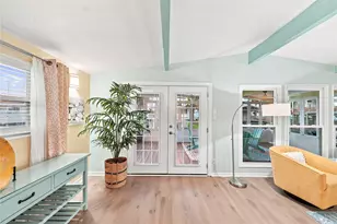 22118 Matagorda Dr, Galveston, TX 77554 - Photo 13