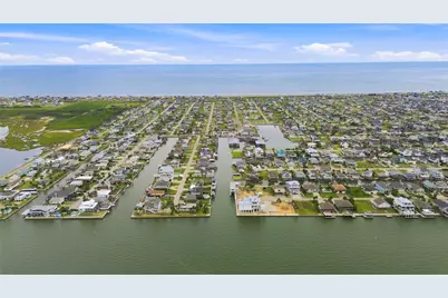 22118 Matagorda Drive, Galveston, TX 77554 - Photo 41