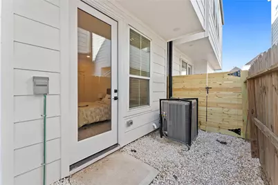 3107 Jensen Dr #A, Houston, TX 77026 - Photo 29