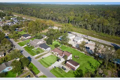 5733 Schutz Lot Street, Houston, TX 77032 - Photo 7