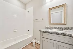 420 Ave B, La Marque, TX 77564 - Photo 17