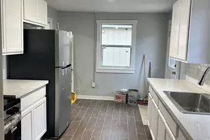 912 W Cleveland St, Alvin, TX 77511 - Photo 3