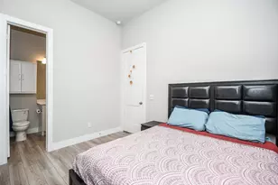 1952 Purswell Rd, Houston, TX 77055 - Photo 7
