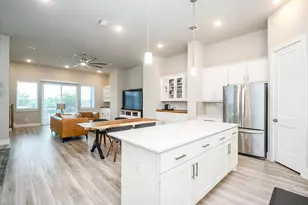 1952 Purswell Rd, Houston, TX 77055 - Photo 19