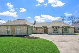 5607 Arncliffe Dr, Houston, TX 77088 - Photo 1