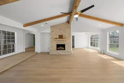 5607 Arncliffe Drive, Houston, TX 77088 - Photo 7