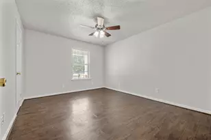 28081 Ivy Oaks Ln, Splendora, TX 77372 - Photo 11