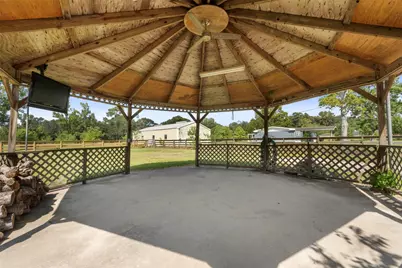 28081 Ivy Oaks Lane, Splendora, TX 77372 - Photo 21