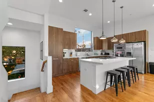 606 Oakley St, Houston, TX 77006 - Photo 13