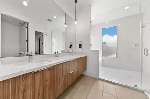 606 Oakley St, Houston, TX 77006 - Photo 29