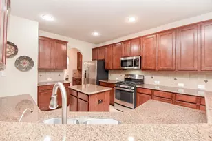 17634 Yorkhill Ct, Richmond, TX 77407 - Photo 5