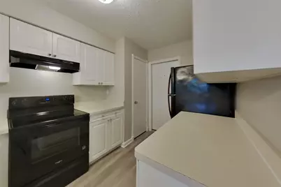 13307 Venice Circle, Stafford, TX 77477 - Photo 5