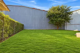 211 N Jenkins St, Houston, TX 77003 - Photo 19