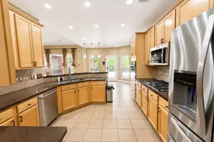 2521 Black Skimmer Ct, League City, TX 77573 - Photo 5