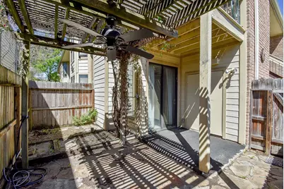 1881 Bering Drive #31, Houston, TX 77057 - Photo 25