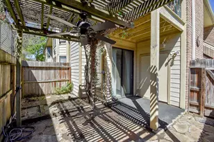 1881 Bering Dr, Houston, TX 77057 - Photo 25