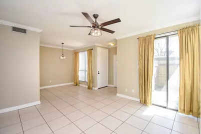 1881 Bering Drive #31, Houston, TX 77057 - Photo 9