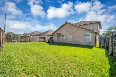14218 Brunswick Place Drive, Houston, TX 77047 - Photo 27