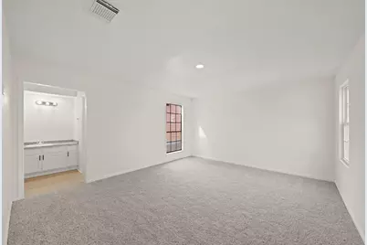 5 Dallas Court #1, Angleton, TX 77515 - Photo 11