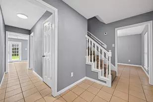 6715 Greenvale Ln, Houston, TX 77066 - Photo 3
