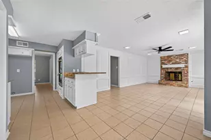 6715 Greenvale Ln, Houston, TX 77066 - Photo 17