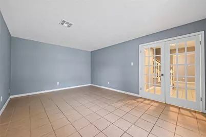 6715 Greenvale Lane, Houston, TX 77066 - Photo 5