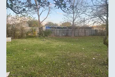 3848 Mainer Street, Houston, TX 77021 - Photo 5