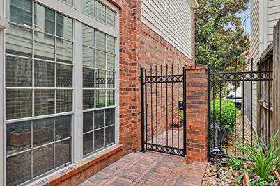 1507 Park Street, Houston, TX 77019 - Photo 3