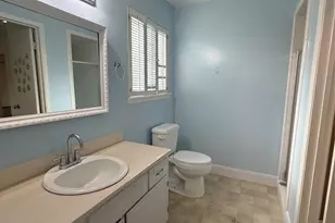 11419 Sharpcrest St, Houston, TX 77072 - Photo 13