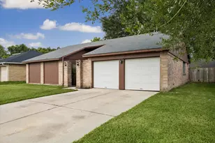 2311 Webster Ranch Rd, Friendswood, TX 77546 - Photo 3