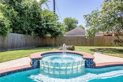 419 Oak Haven Street, Baytown, TX 77520 - Photo 35
