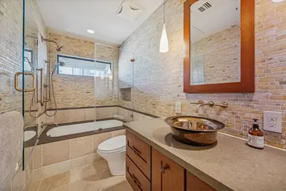 2102 Canongate Drive, Houston, TX 77056 - Photo 31