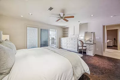2102 Canongate Drive, Houston, TX 77056 - Photo 31
