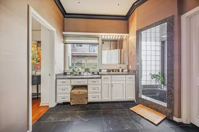 2102 Canongate Drive, Houston, TX 77056 - Photo 25