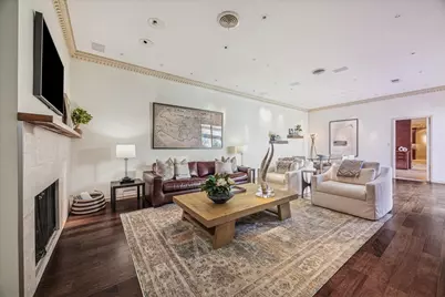 2102 Canongate Drive, Houston, TX 77056 - Photo 9