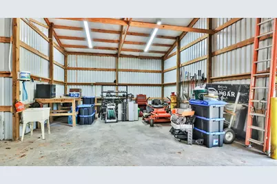 9445 Cr 415 E, Navasota, TX 77868 - Photo 39