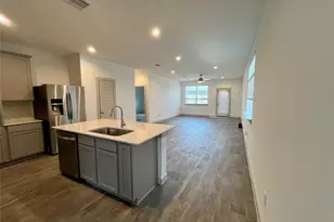 12807 Southborough Ln, Houston, TX 77047 - Photo 7