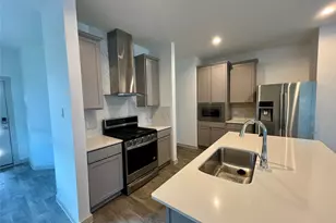 12807 Southborough Ln, Houston, TX 77047 - Photo 5